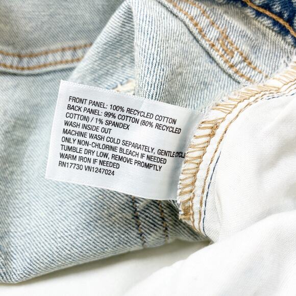 Wild Fable Women's High Rise Row Hem Straight Jeans Stone Wash Retro Size 16 - Picture 5 of 5